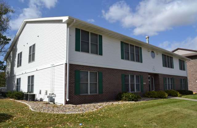 145 N. Hyland photos photos