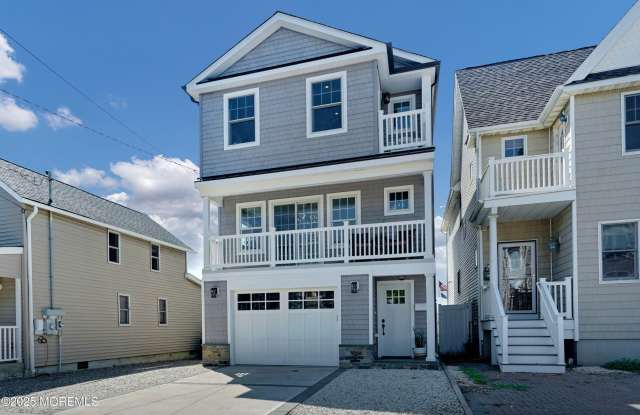 229 1st Avenue photos photos