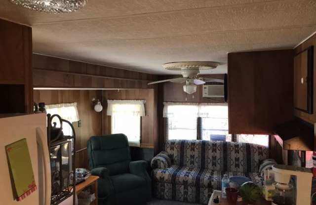 40840 CR 25 lady lake fla - 40840 County Road 25, Lake County, FL 32195