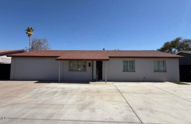 7231 W Turney Avenue Gallery 1