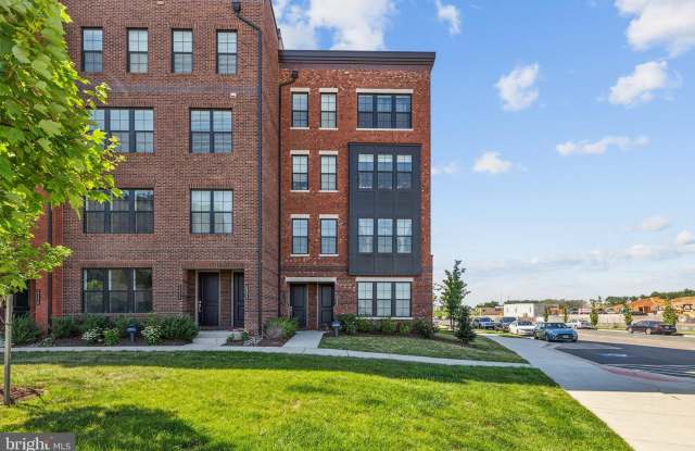 22318 ROANOKE RISE Terrace photos photos