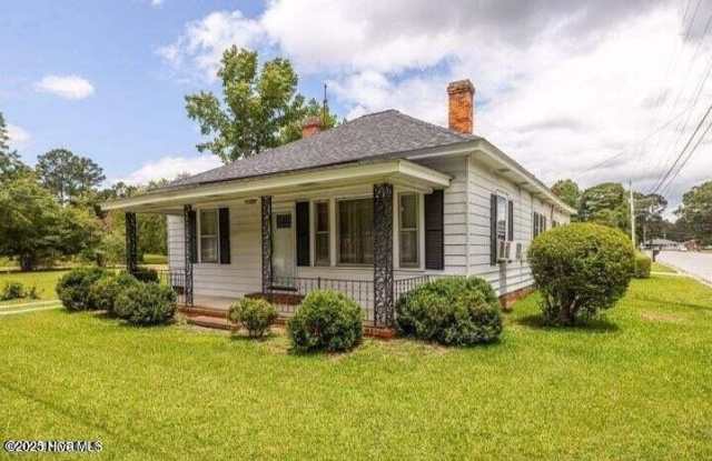 1319 E 14th Street - 1319 East 14th Street, Greenville, NC 27858