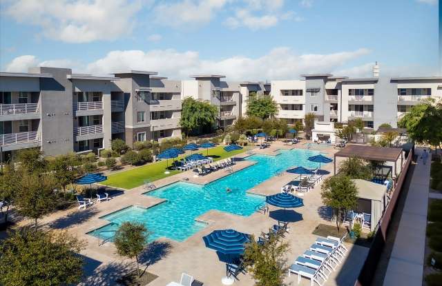 Acero Eastmark photos photos