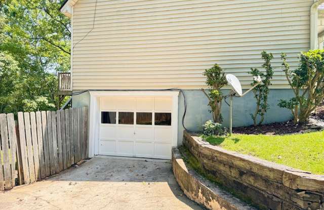 103 RIVERWALK Court Gallery 2