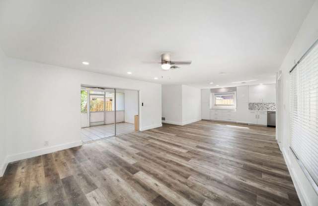 518 Kingbird Circle Gallery 4