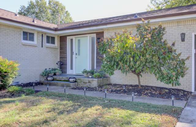 2144 Pace Dr Gallery 3