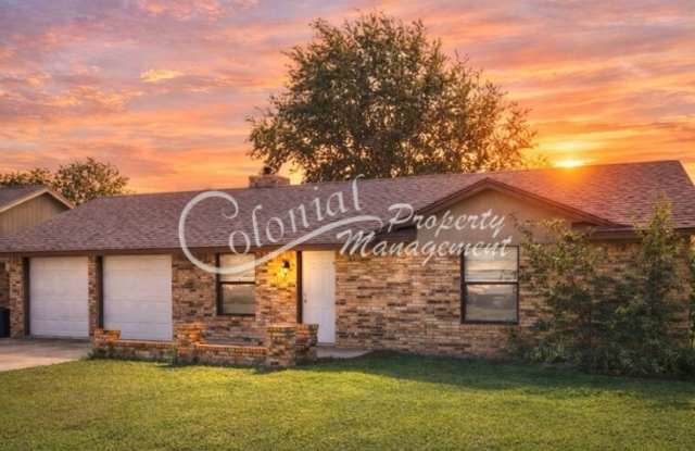 AVAILABLE NOW! *MORE PHOTOS COMING SOON* photos photos