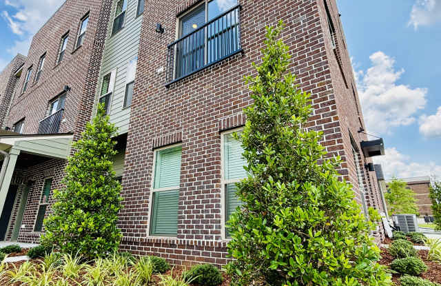 351 Wellows Chase photos photos