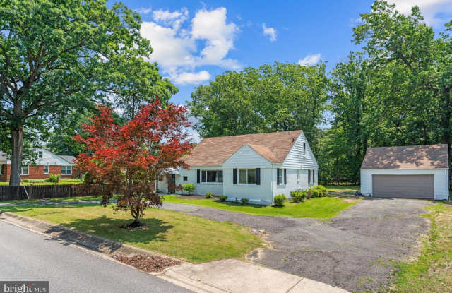 5004 BARNABY LANE - 5004 Barnaby Lane, Glassmanor, MD 20745