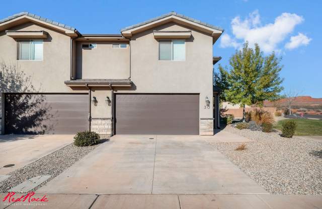 Pet Friendly and Modern End-Unit 3 Bedroom Townhome! - 1005 Tortoise Rock Drive, Washington, UT 84780