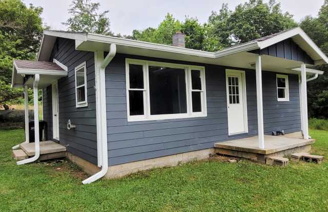 732 Upper Schooner Road Gallery 3