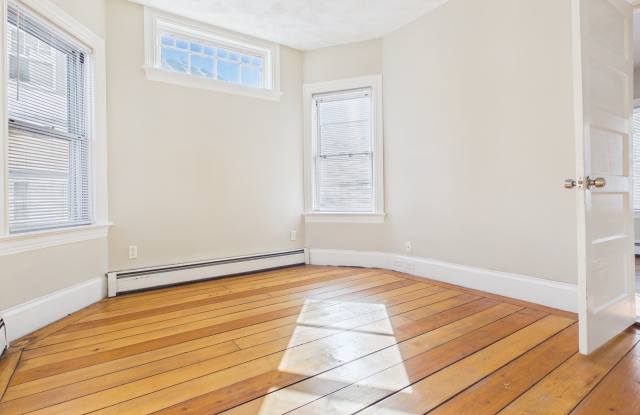 1303 Smith Street - 2 Gallery 2