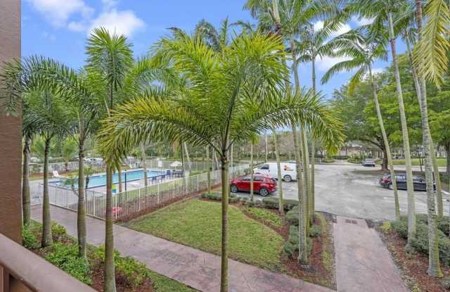 120 Sparrow Drive unit: 205 photos photos