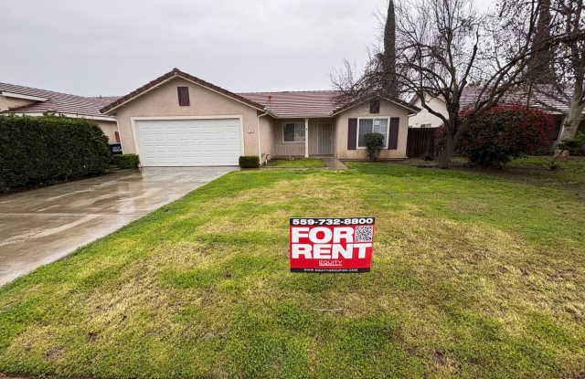 SE Visalia home Rent Ready! - 4300 East Feemster Avenue, Visalia, CA 93292