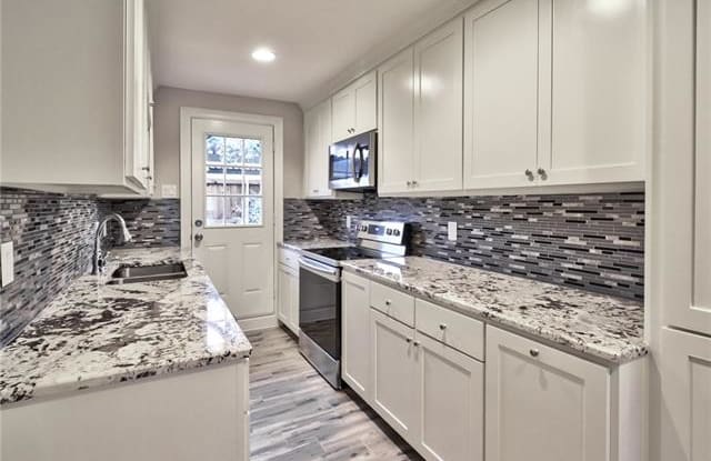 13790 Brookgreen Circle - 13790 Brookgreen Circle, Dallas, TX 75240