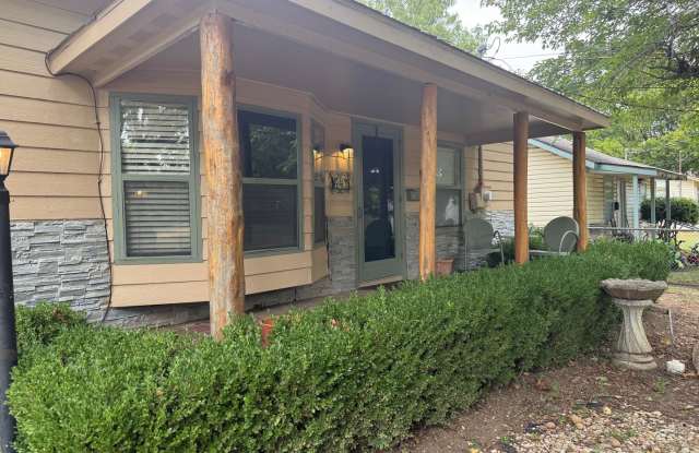 CUTE WHITESBORO 3/2 FOR LEASE! CLEAN CRIMINAL HISTORY A MUST/NO PETS Gallery 4