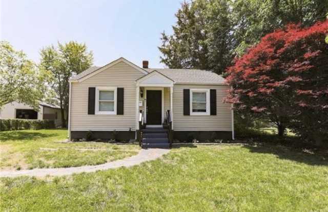 6015 Glenway Drive photos photos