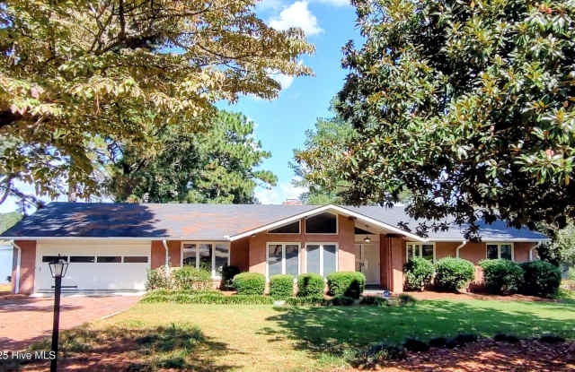 60 Pine Lake Drive - 60 Pine Lake Drive, Whispering Pines, NC 28327