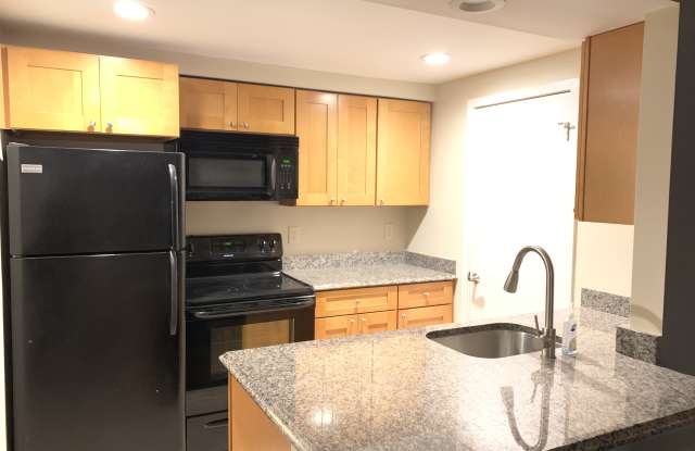 9836 Hellingly Pl Unit 106 Gallery 3