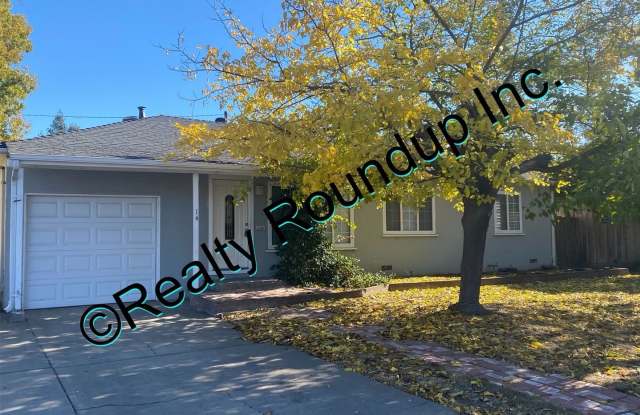 New Year Leasing Special 1/2 Free, Three Bed, One Bath Home in Midtown Stockton - 14 West Ingram Street, Stockton, CA 95204