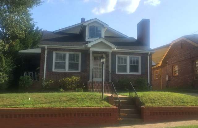 5 Bedroom 3.5 Bath Brick home in Downtown Greenville !!!! photos photos