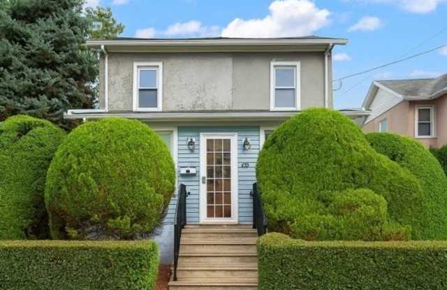 30 Walter Hammond Pl - 30 Walter Hammond Place, Waldwick, NJ 07463