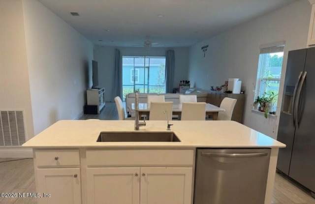 450 KINGBIRD Drive Gallery 2