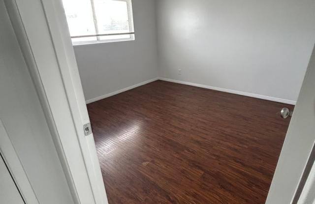 2396 Olive Avenue photos photos