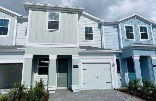 Two Story townhome in Storey Lake community photos photos