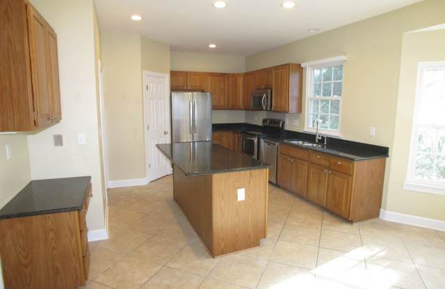 6532 Outerbridge Lane Gallery 4