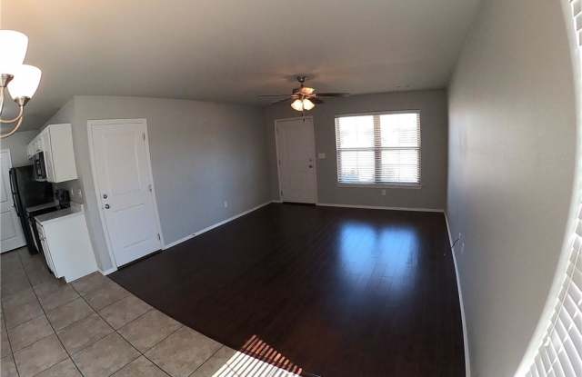 1208 Haden Gallery 2