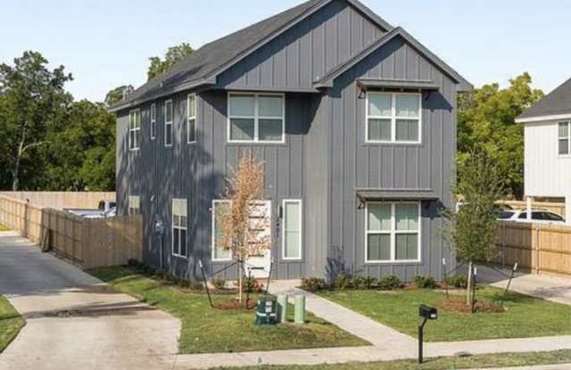 2404 South 4th Street photos photos