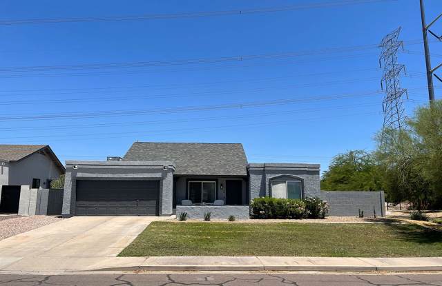 1260 East Divot Drive Gallery 1
