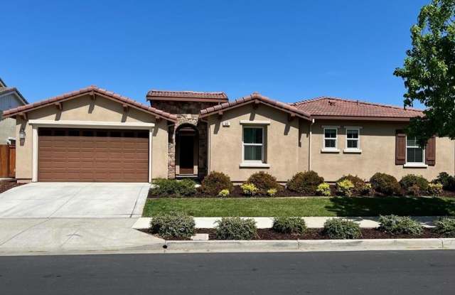 **COMING SOON** Four Bedroom Brentwood Home with Study, Three Car Garage and Solar! Gallery 1