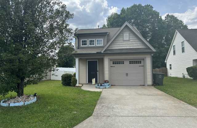 1519 Hamilton Hills Drive Gallery 1