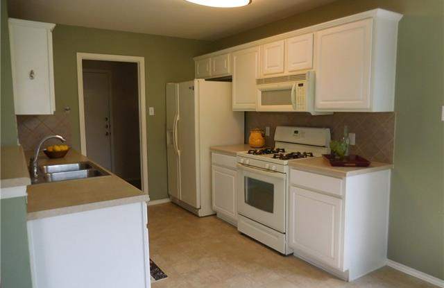 3778 Castle Rock DR Gallery 2
