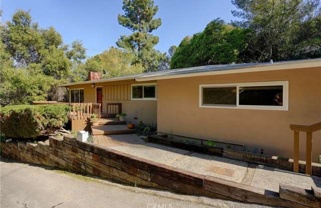 3720 Broadlawn Drive photos photos