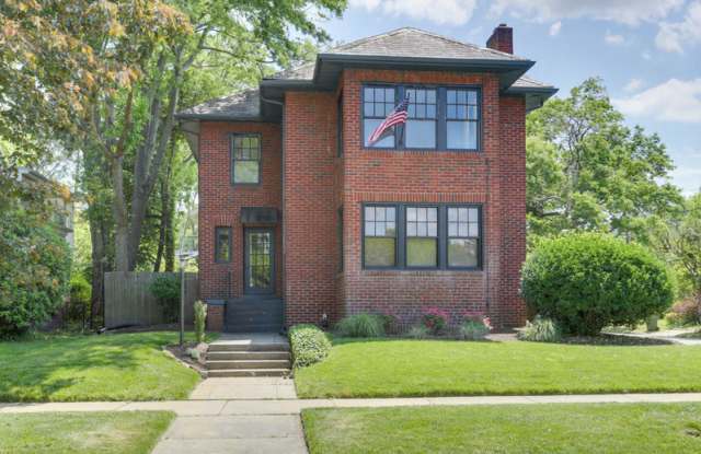 1700 Claremont Ave #2 photos photos