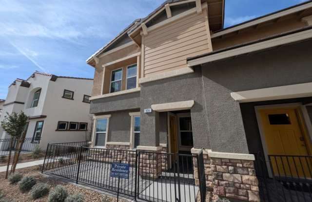 924 Violet Heron Street photos photos