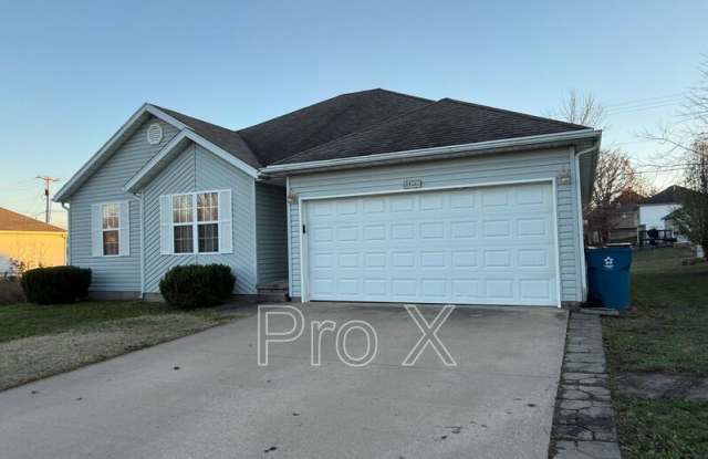 4222 W 28th St - 4222 West 28th Street, Joplin, MO 64804