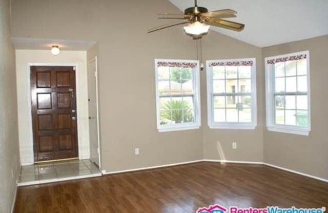 11202 Windmark Plaza Gallery 2