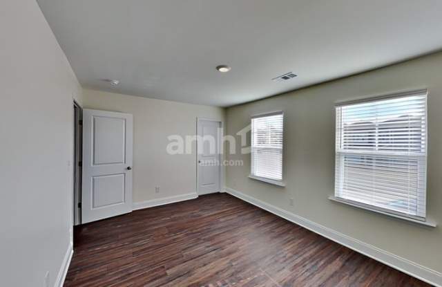2036 Williamshire Lane photos photos