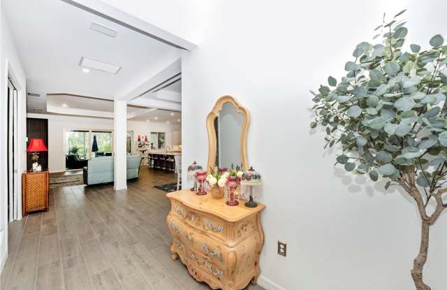 12845 TULUM Loop Gallery 4