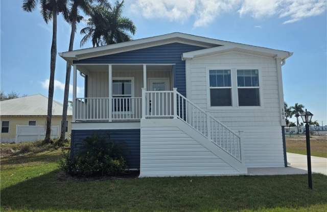 101 Oak Lane photos photos