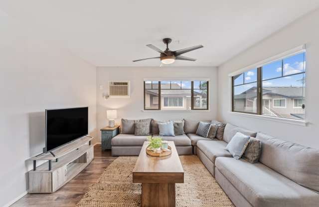 91-1015 Kamaaha Avenue #208 - 1 photos photos