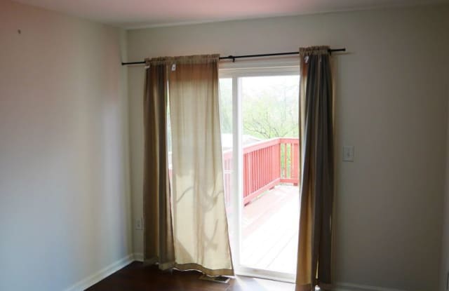 7331 Granite Woods CT Gallery 3