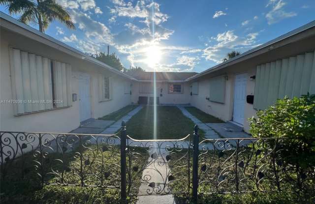 5891 18 th Ave - 5891 Northeast 18th Avenue, Fort Lauderdale, FL 33334