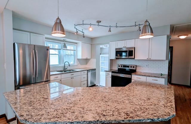 1285 Saint Paul Ave - 1285 Saint Paul Avenue, St. Paul, MN 55116