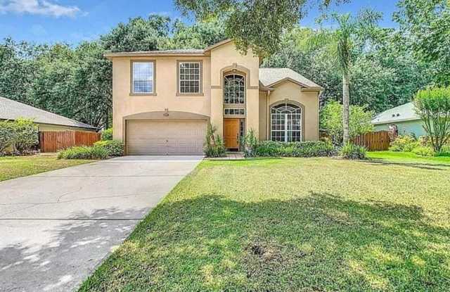 1531 McCrea Dr photos photos
