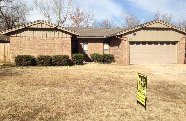 Beautiful Remodeled Home.  Available now. photos photos